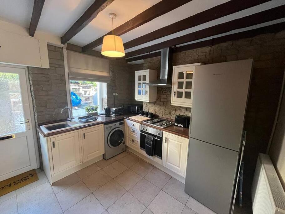 Cosy Cottage With Beautiful Mountain Views Blaenavon Exterior photo